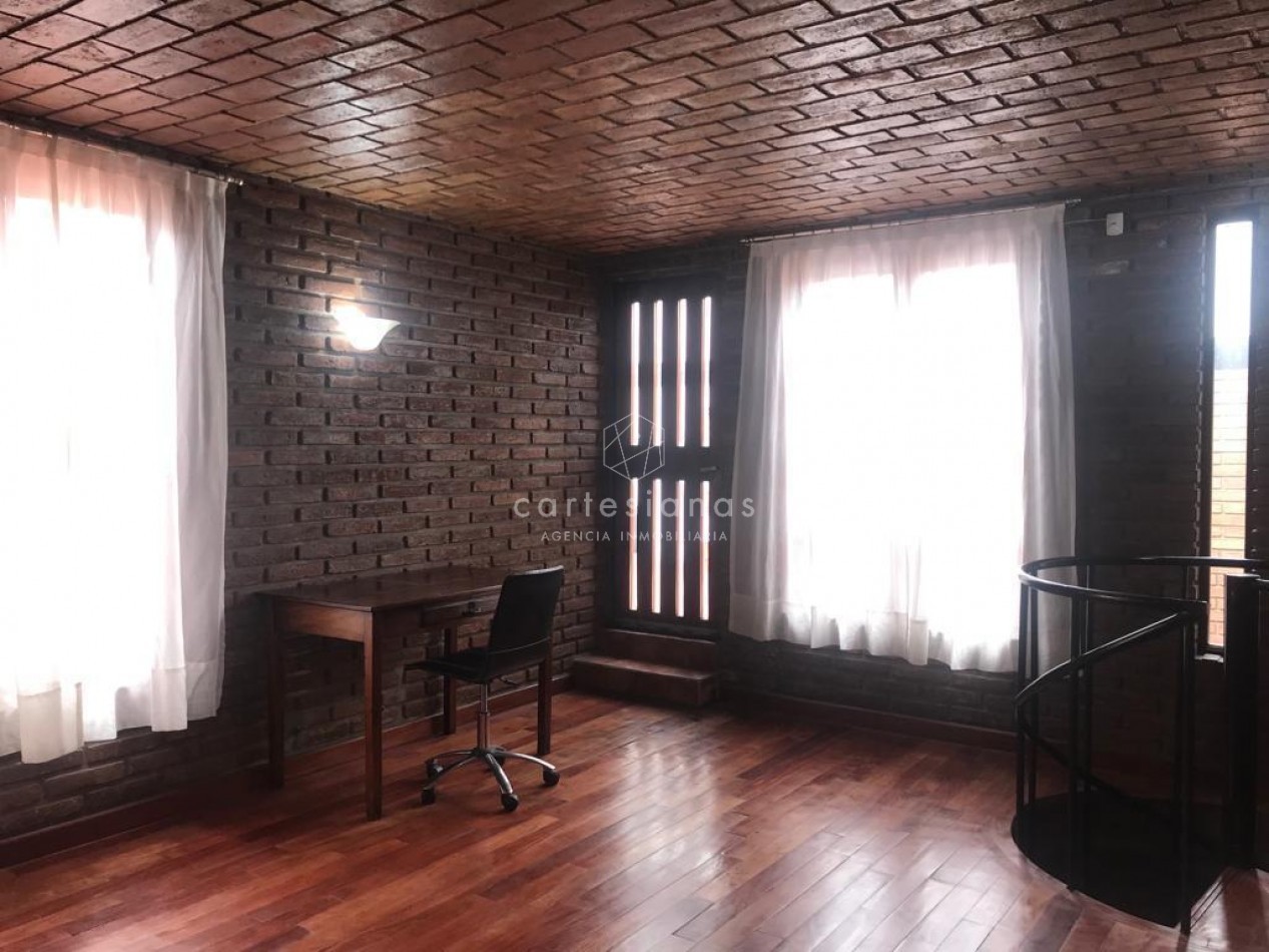 APTO CREDITO CASA DE 3 DORM + OFIC C/INGRESO INDEP. | BAJO PALERMO