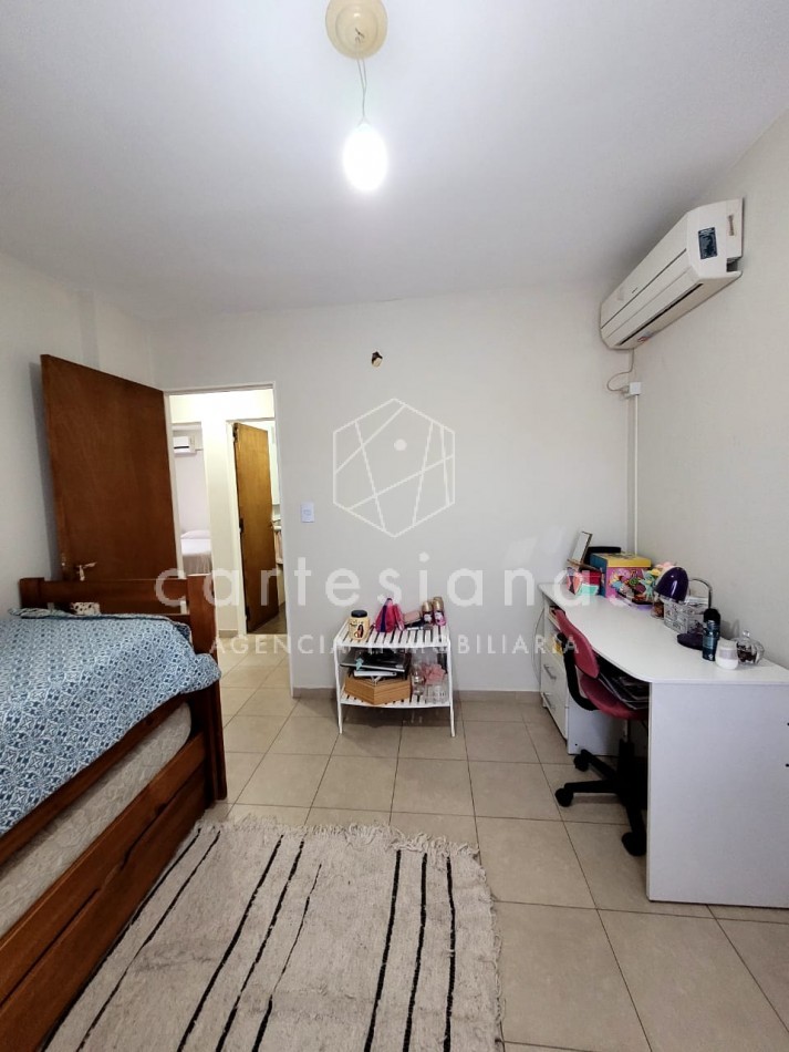 BALCONES DEL CHATEAU  3 DORM C/1 COCHERA. SEGURIDAD 24 HS. NO APTO CREDITO