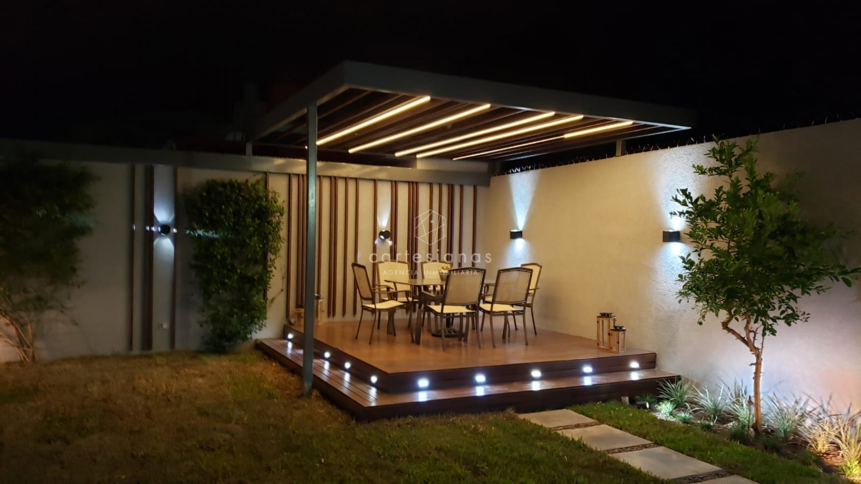 MAIPU 1° SECC HERMOSA CASA DE 4 DORM C/PILETA A POCAS CUADRAS DEL PARQUE SARMIENTO