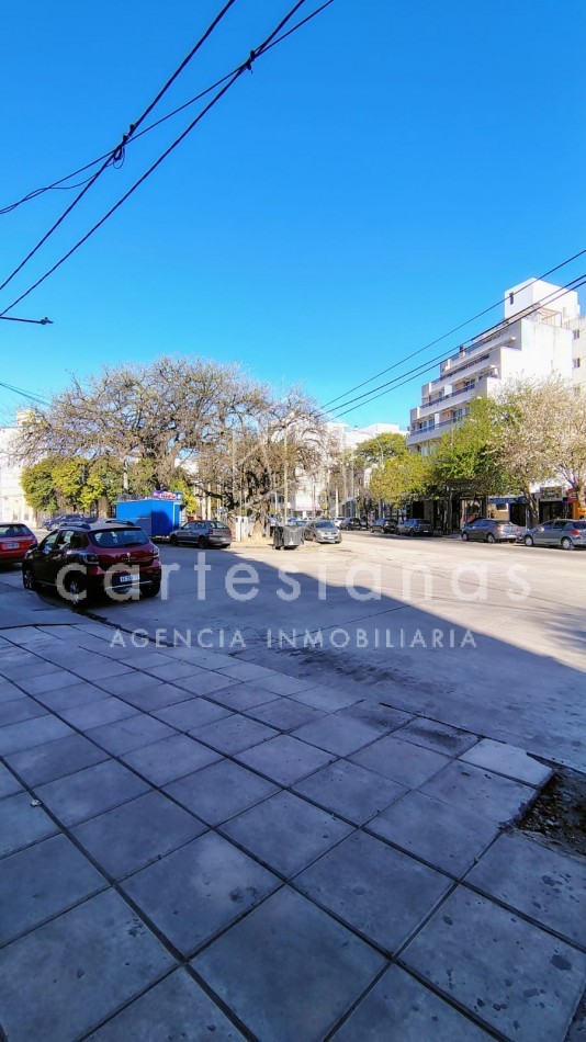 ALTA CORDOBA DEPTO 1 DORM. RECIBO VEHICULO, LOTE.