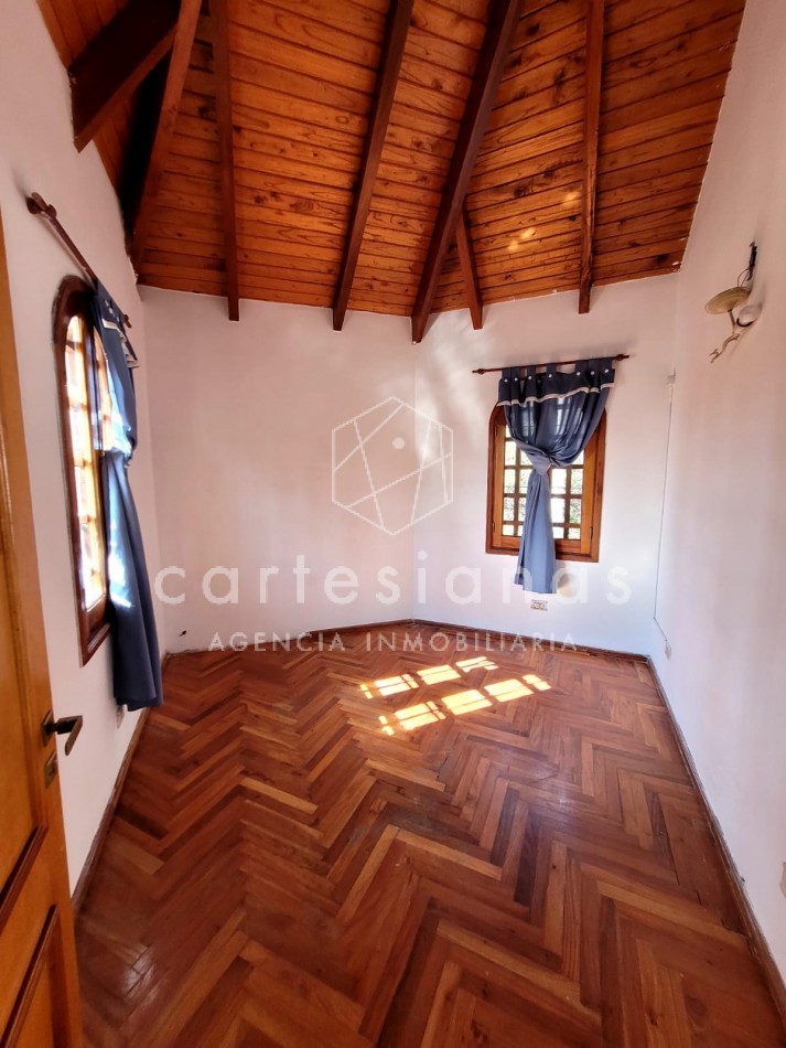APTO CREDITO. CASA 3 DORM PARQUE HORIZONTE