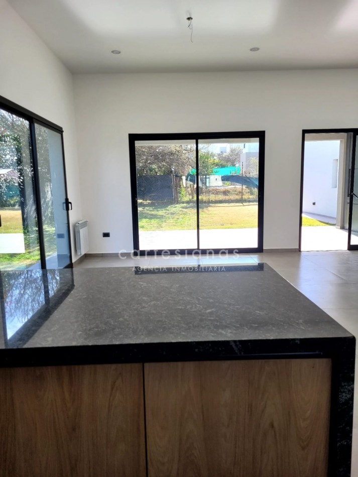 LAS CAÑITAS BARRIO PRIVADO CASA A ESTRENAR!!