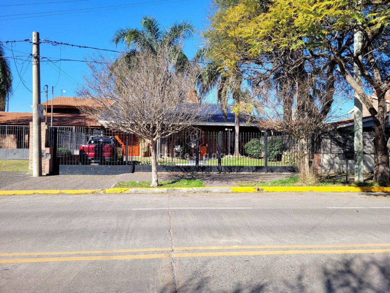 APTO CREDITO HIPOTECARIO TABLADA PARK CASA DE 3 DORM + DEP DE SERV | ZONA NORTE 