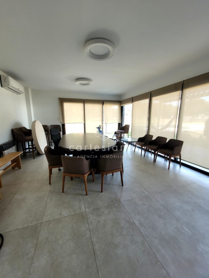 PREMIUM! CASA 4 DORM EN CAUSANA. 650 MTS CUB, 5000 MTS LOTE