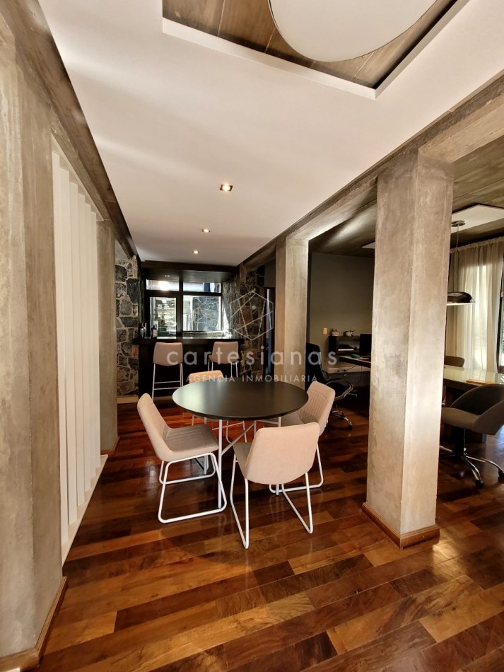 COUNTRY EL BOSQUE IMPECABLE! CASA DE 3 DORMITORIOS 650 MTS CUB.