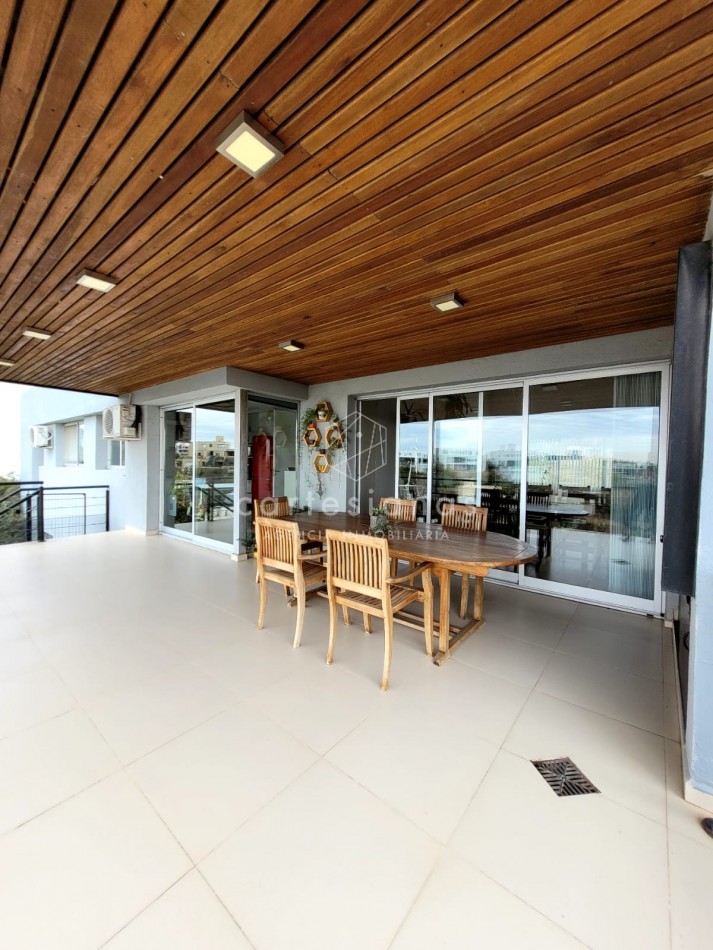 COUNTRY LA RUFINA CASA DE 4 DORM