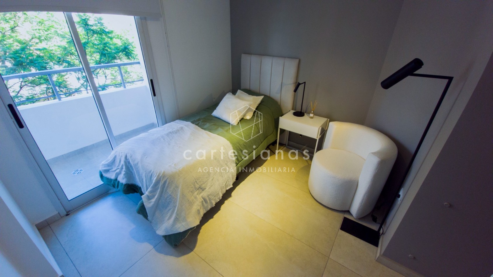 NUEVA CORDOBA. 2 DORM 2 BAÑOS. CONTRAFRENTE C/BALCON