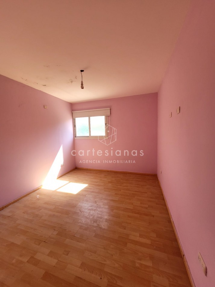 APTO CREDITO. VILLA CATALINA E-53 CASA DE 2 DORM