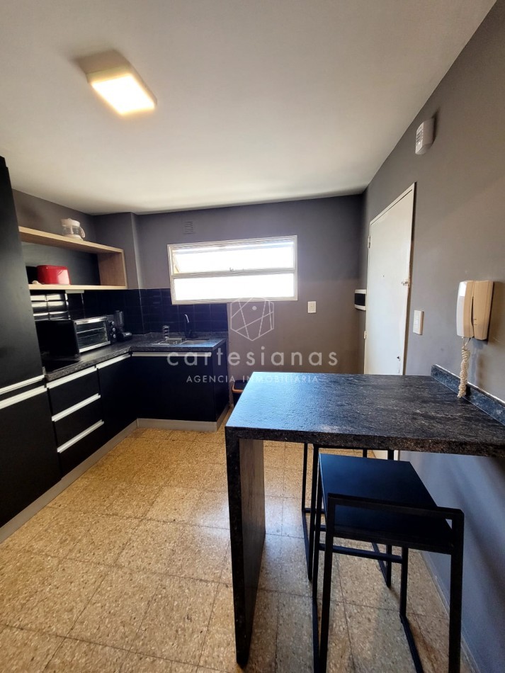 APTO CREDITO CENTRO 2 DORM AMOBLADO