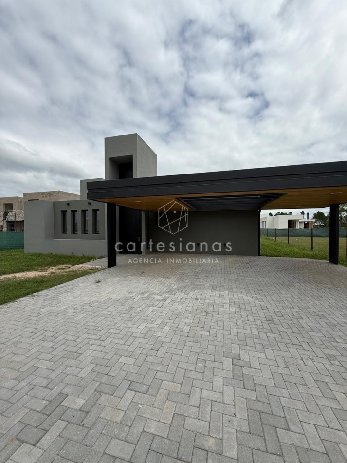 CHACRAS DE LA VILLA CASA DE 3 DORM EN UNA SOLA PLANTA