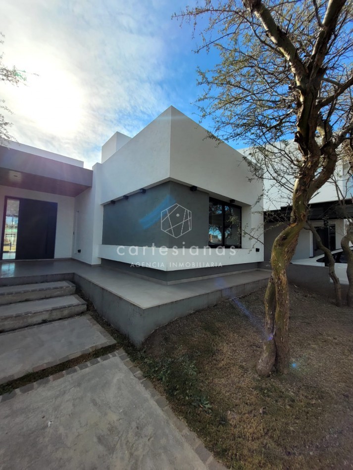 LAS CAÑITAS BARRIO PRIVADO CASA A ESTRENAR!!