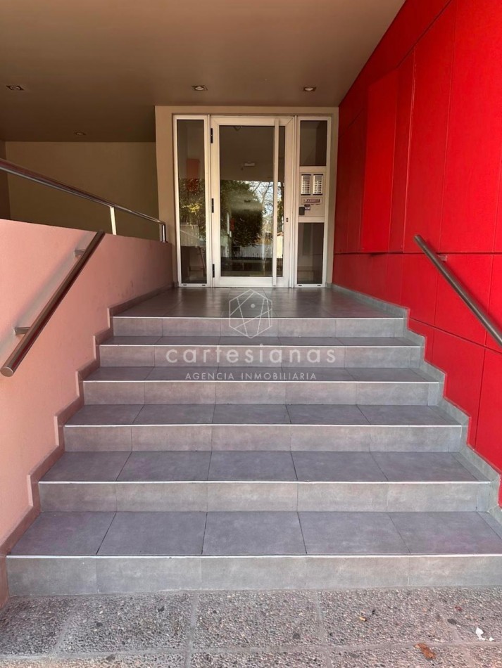 TU DEPTO DE 1 DORM EN PLENO CENTRO DE CARLOS PAZ| C/COCHERA| PILETA| GYM| QUINCHO