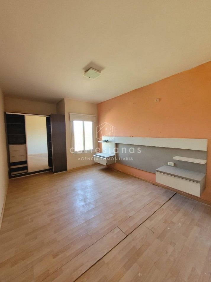 APTO CREDITO. VILLA CATALINA E-53 CASA DE 2 DORM