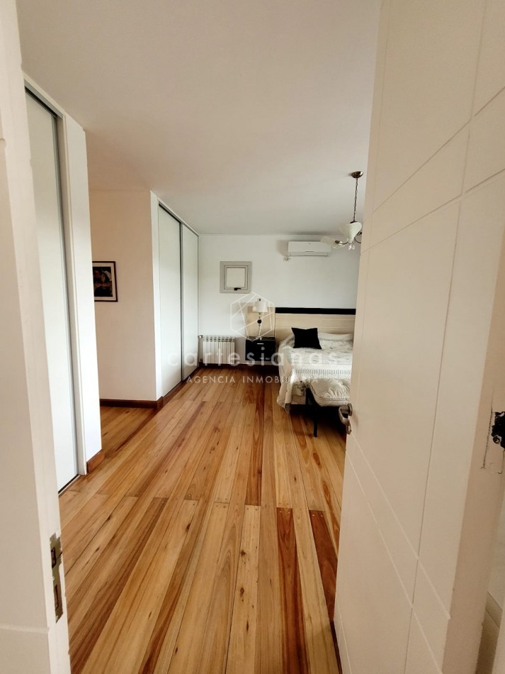 COUNTRY LA RUFINA CASA DE 4 DORM