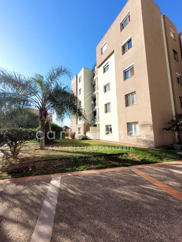 BALCONES DEL CHATEAU  3 DORM C/1 COCHERA. SEGURIDAD 24 HS. NO APTO CREDITO