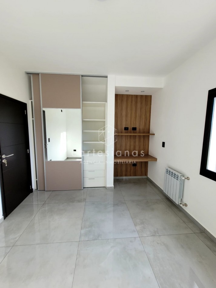 BARRIO PRIVADO LAS CAÑITAS CASA DE DISEÑO 3 DORM