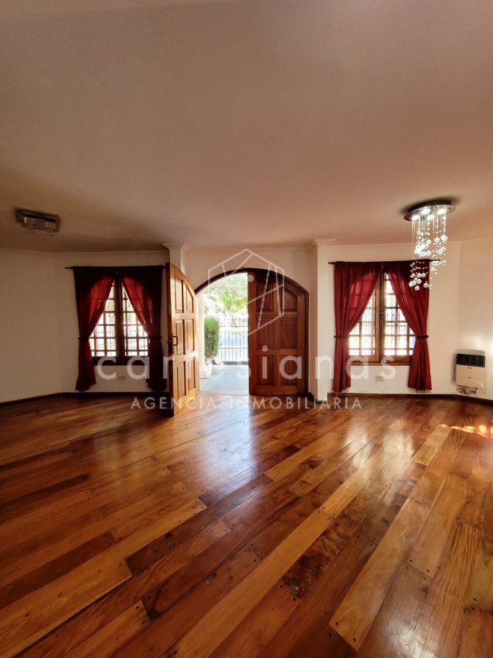 APTO CREDITO. CASA 3 DORM PARQUE HORIZONTE