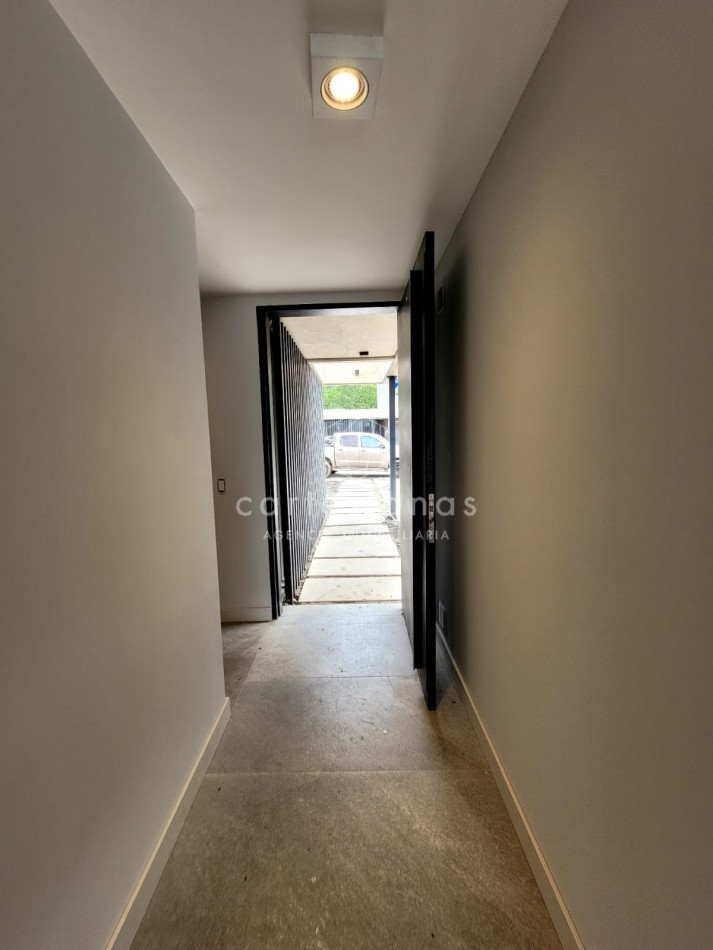 HOUSING EN VILLA WARCALDE. CASA 3 DORM EN UNA PLANTA. CATEGORIA