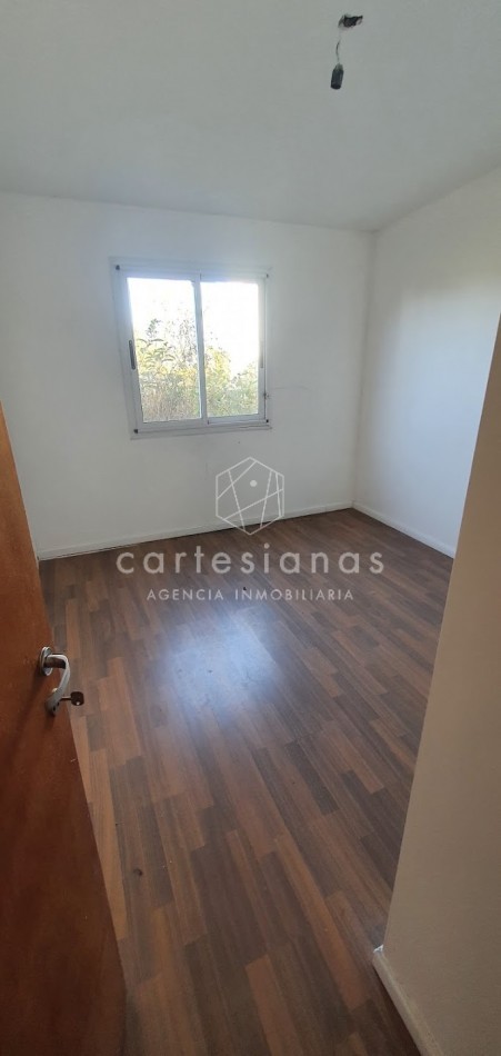 SE VENDEN 3 UNIDADES: DOS de 1 DORM y UNO de 2 DORM EN COMPLEJO B° BELLA VISTA