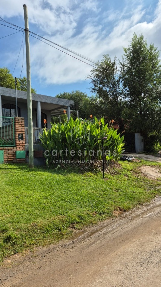 TANTI CASA DE 2 DORM + DEPTO 1 DORM B° SAN MIGUEL