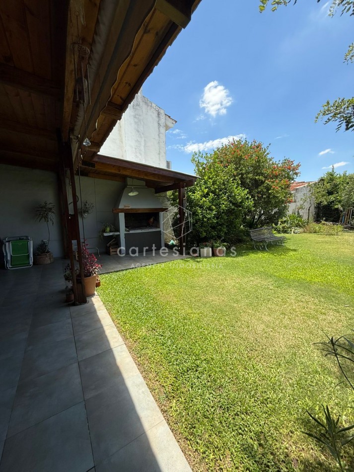CASA DE 4 DORM C/PILETA | BAJO PALERMO