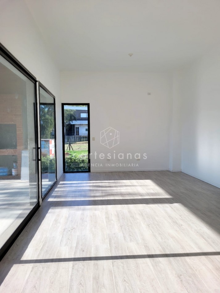 VALLE DEL GOLF 1° ETAPA. CASA 3 DORM A ESTRENAR.