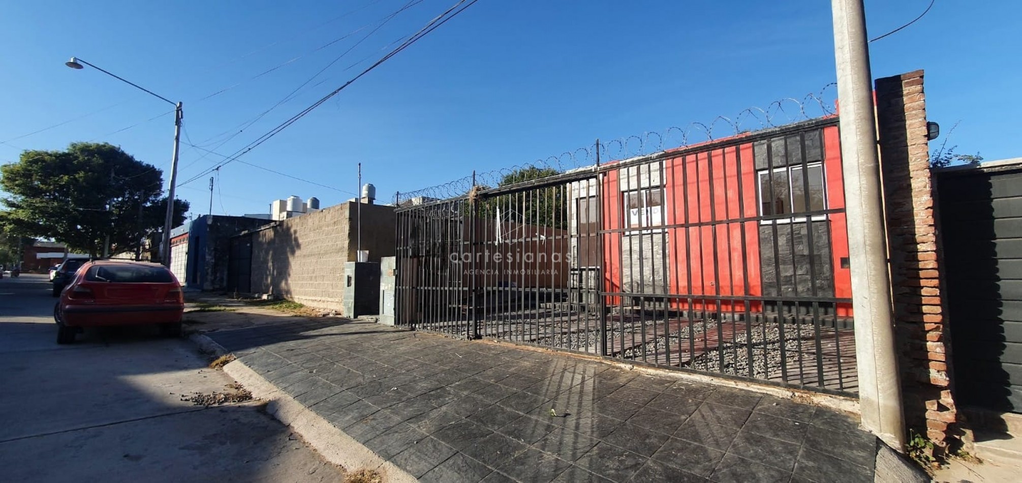 SE VENDEN 3 UNIDADES: DOS de 1 DORM y UNO de 2 DORM EN COMPLEJO B° BELLA VISTA