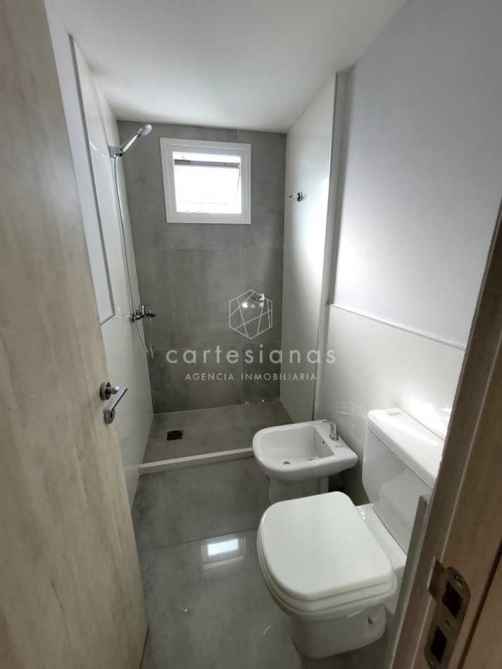 COMPLEJO CERRADO ZONA NORTE DEPTO DE 2 DORM C/COCHERA