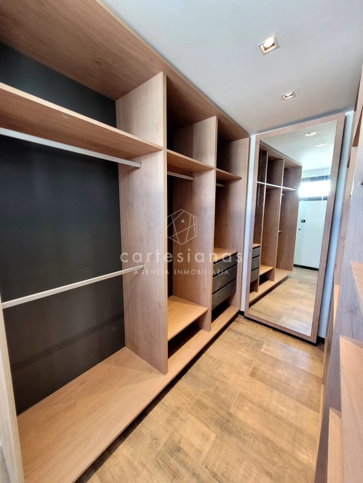 HOUSING EN LA CAROLINA CASA DE 3 DORM. CALIDAD PREMIUM