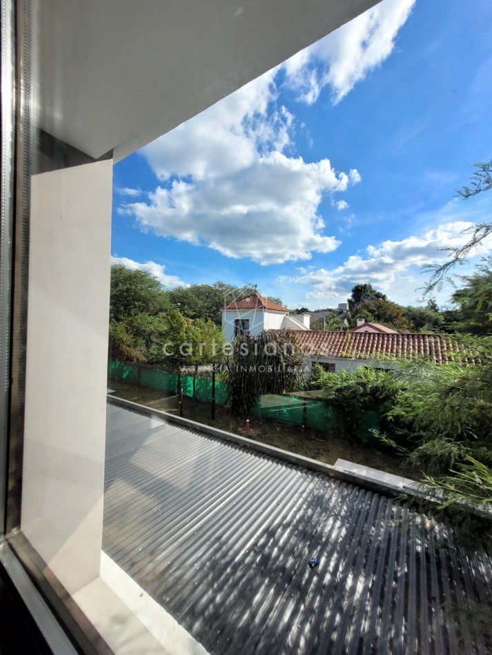 HOUSING EN LA CAROLINA CASA DE 3 DORM. CALIDAD PREMIUM