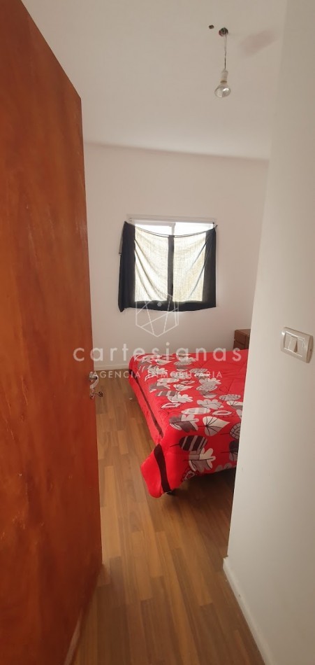 SE VENDEN 3 UNIDADES: DOS de 1 DORM y UNO de 2 DORM EN COMPLEJO B° BELLA VISTA