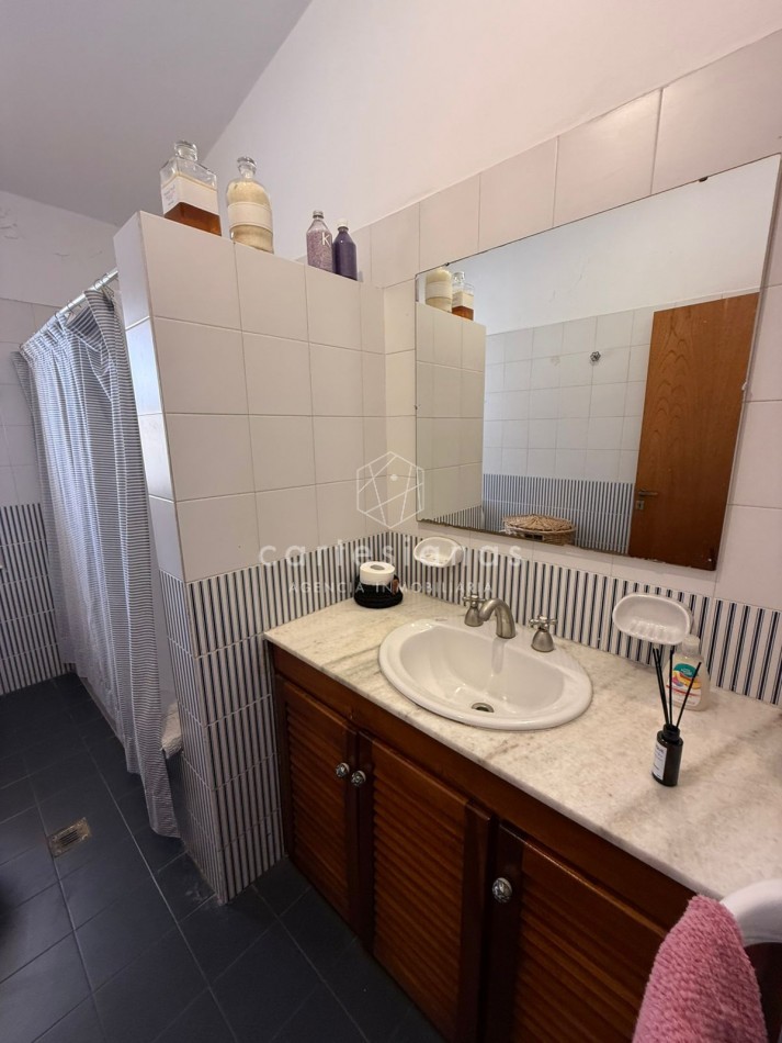 CASA DE 4 DORM C/PILETA | BAJO PALERMO