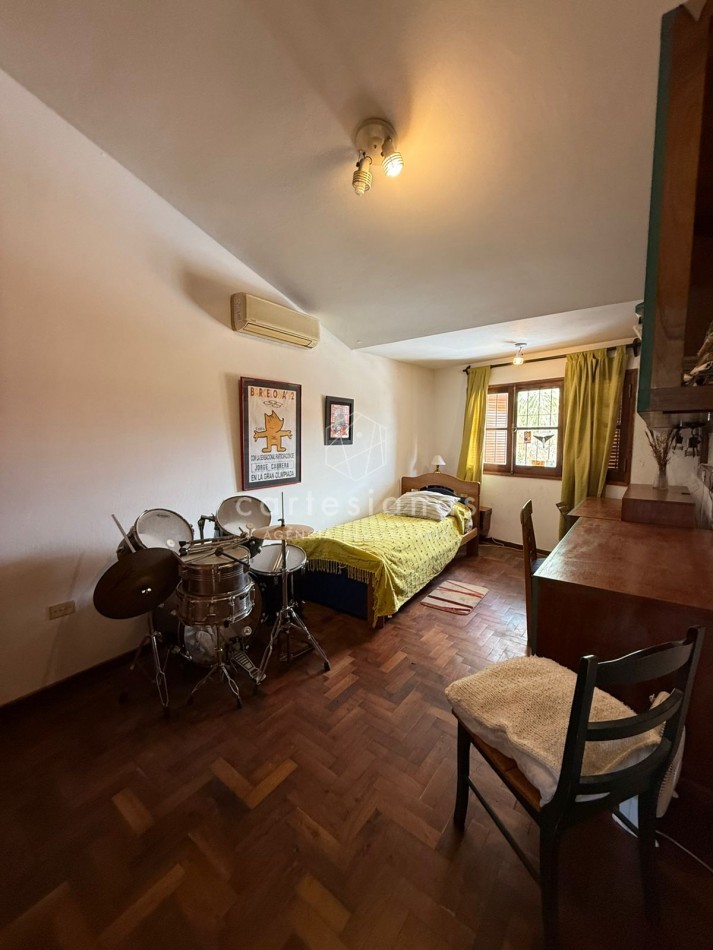 CASA DE 4 DORM C/PILETA | BAJO PALERMO