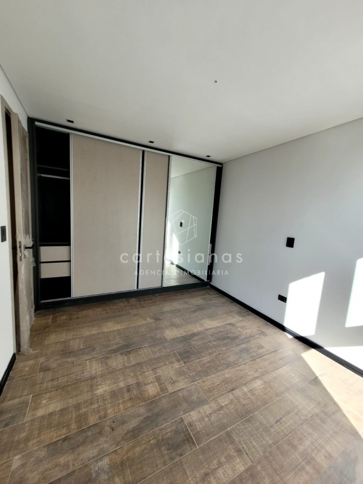 HOUSING EN LA CAROLINA CASA DE 3 DORM. CALIDAD PREMIUM