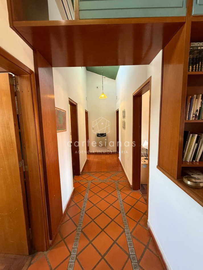 CASA DE 4 DORM C/PILETA | BAJO PALERMO
