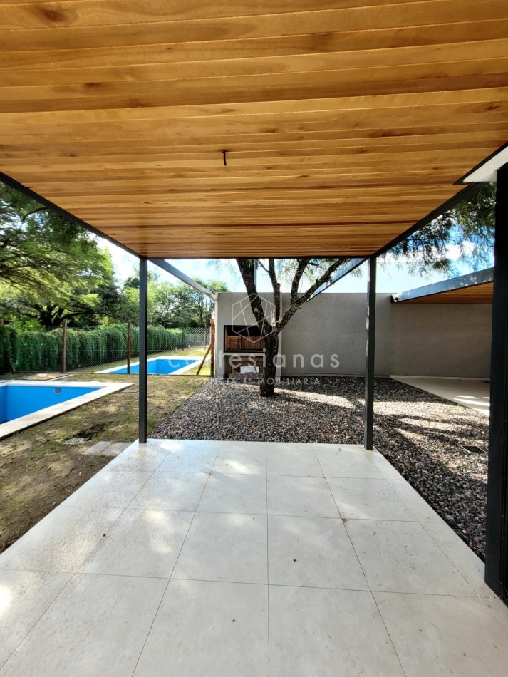 HOUSING EN LA CAROLINA CASA DE 3 DORM. CALIDAD PREMIUM