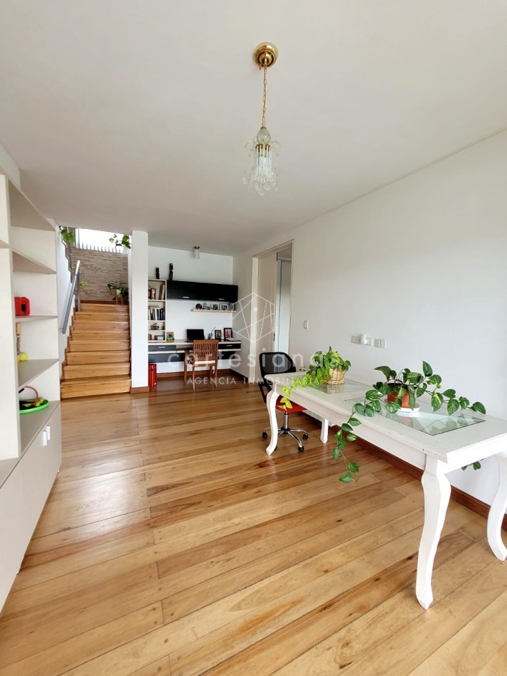COUNTRY LA RUFINA CASA DE 4 DORM
