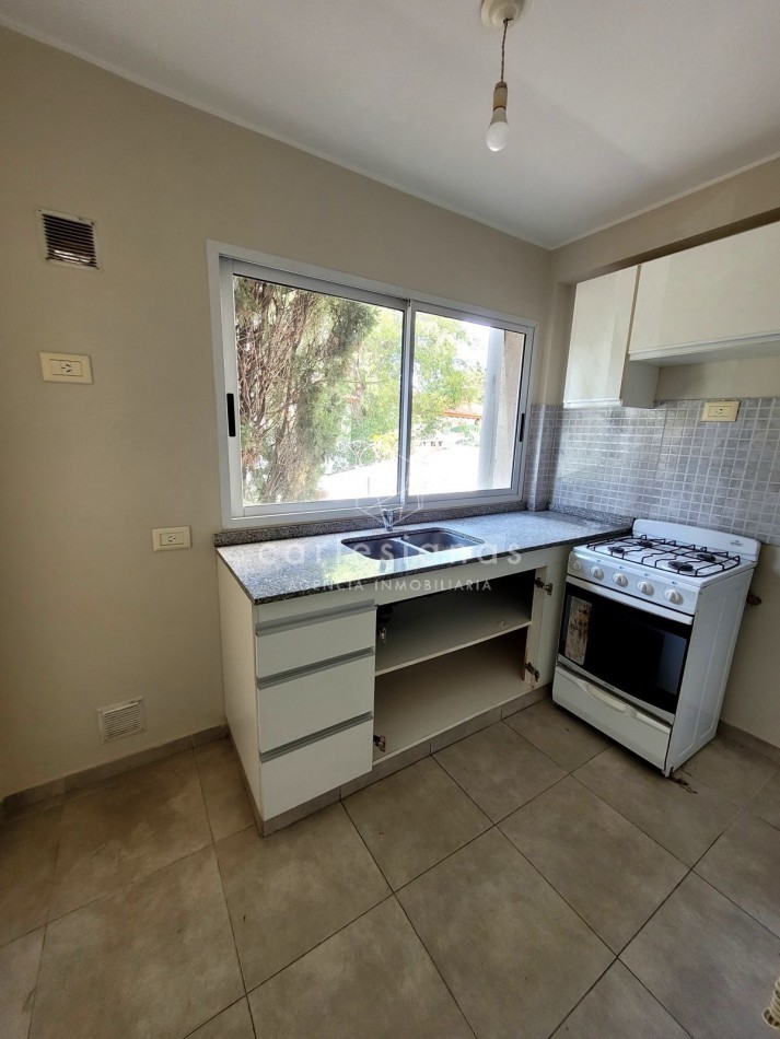 DEPTO ESTILO DUPLEX DE 2 DORM SOBRE CALLE FRANCISCO LAPRIDA | OBSERVATORIO