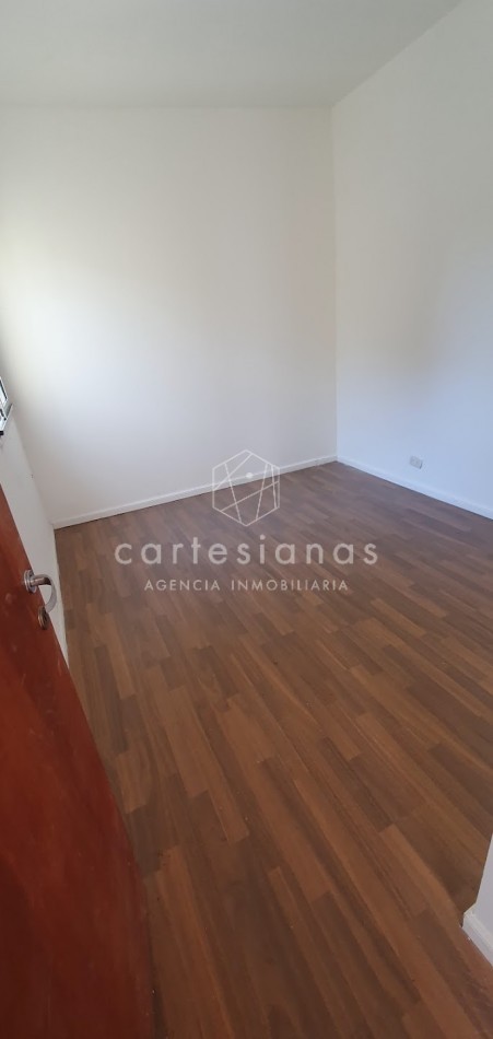 SE VENDEN 3 UNIDADES: DOS de 1 DORM y UNO de 2 DORM EN COMPLEJO B° BELLA VISTA