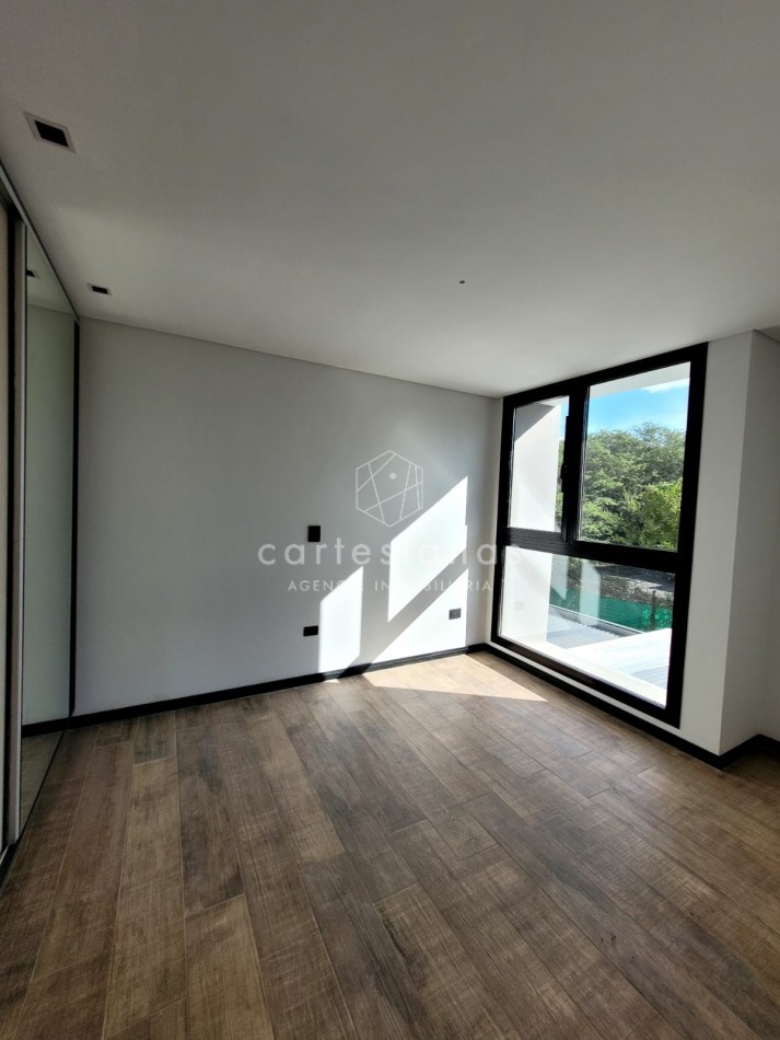 HOUSING EN LA CAROLINA CASA DE 3 DORM. CALIDAD PREMIUM