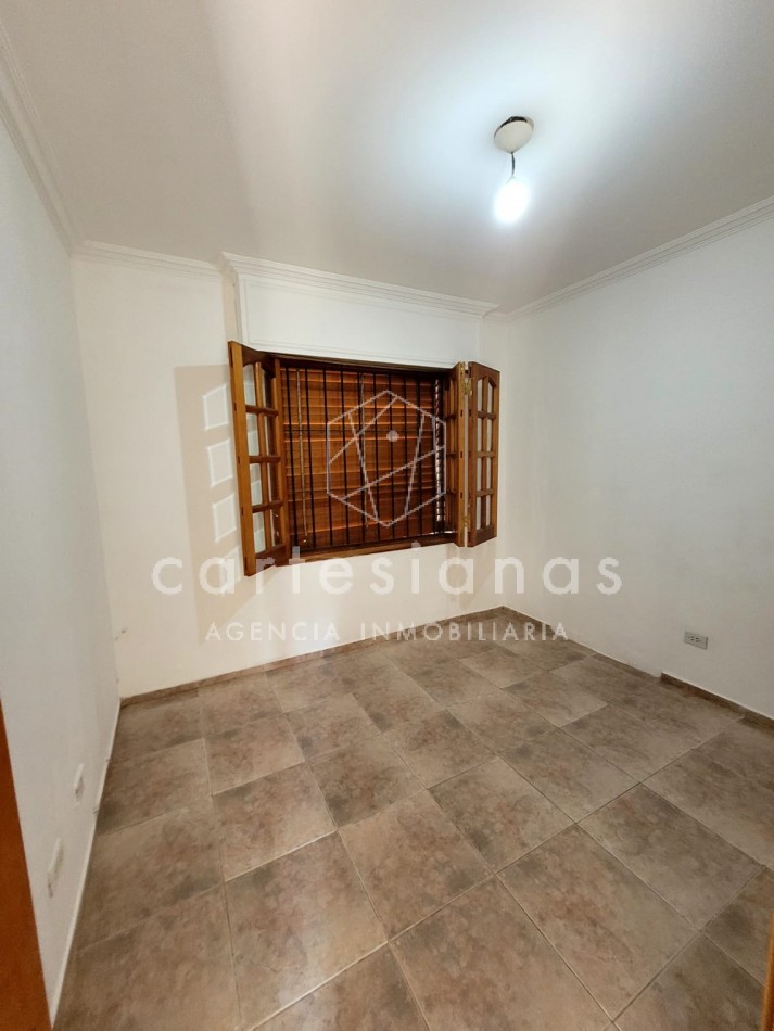 APTO CREDITO. CASA 3 DORM PARQUE HORIZONTE