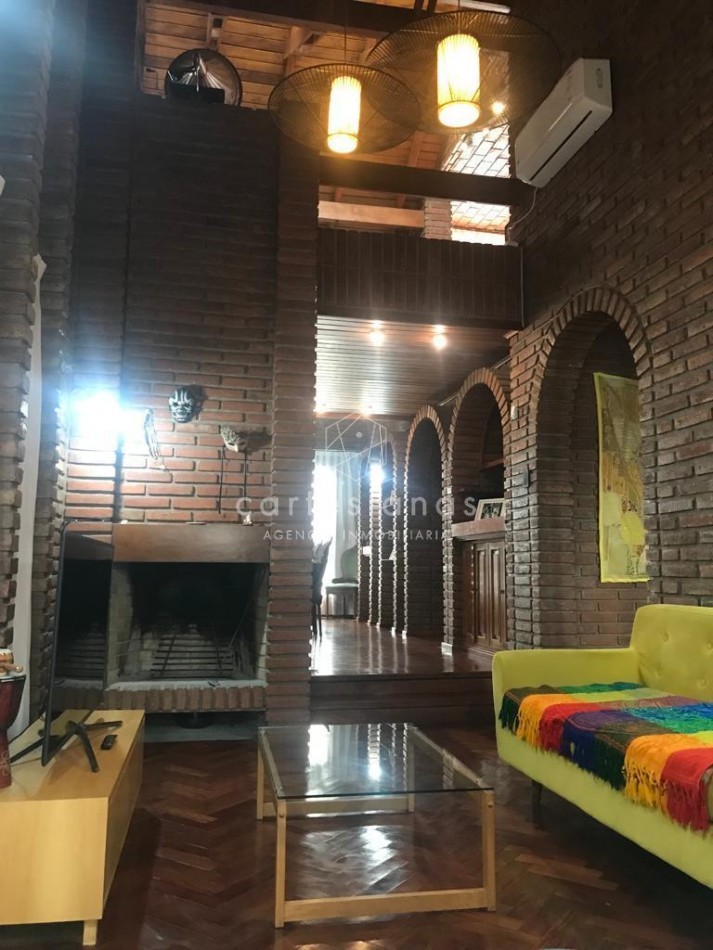 APTO CREDITO CASA DE 3 DORM + OFIC C/INGRESO INDEP. | BAJO PALERMO