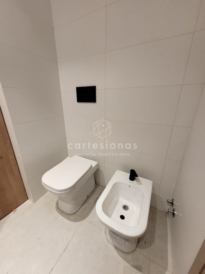 HOUSING EN LA CAROLINA CASA DE 3 DORM. CALIDAD PREMIUM