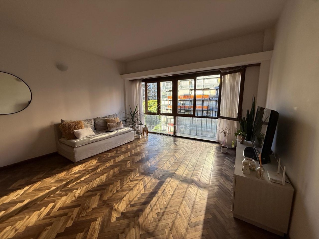AMPLIO DEPTO DE 2 DORM. BV ILLIA ESQ CHACABUCO | NUEVA CORDOBA