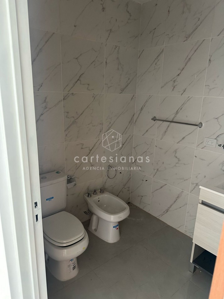 DUPLEX 2 DORM 2 BAÑOS C/PILETA BARRIO NORTE (ZONA LUCHESSE- V° ALLENDE) POSESION JULIO 2025