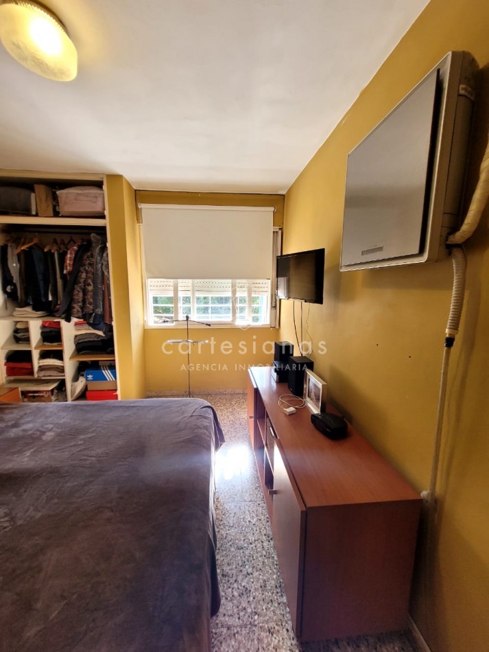 APTO CREDITO. IMPECABLE! DUPLEX DE 3 DORM. ZONA SUR.