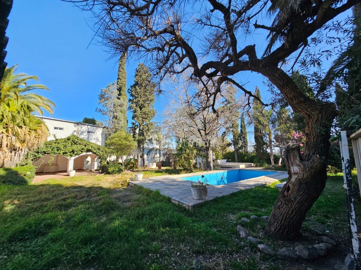 CERRO DE LAS ROSAS 2400 M2 APTO HOUSING. A MTRS DE RAFAEL NUÑEZ/MUJER URBANA