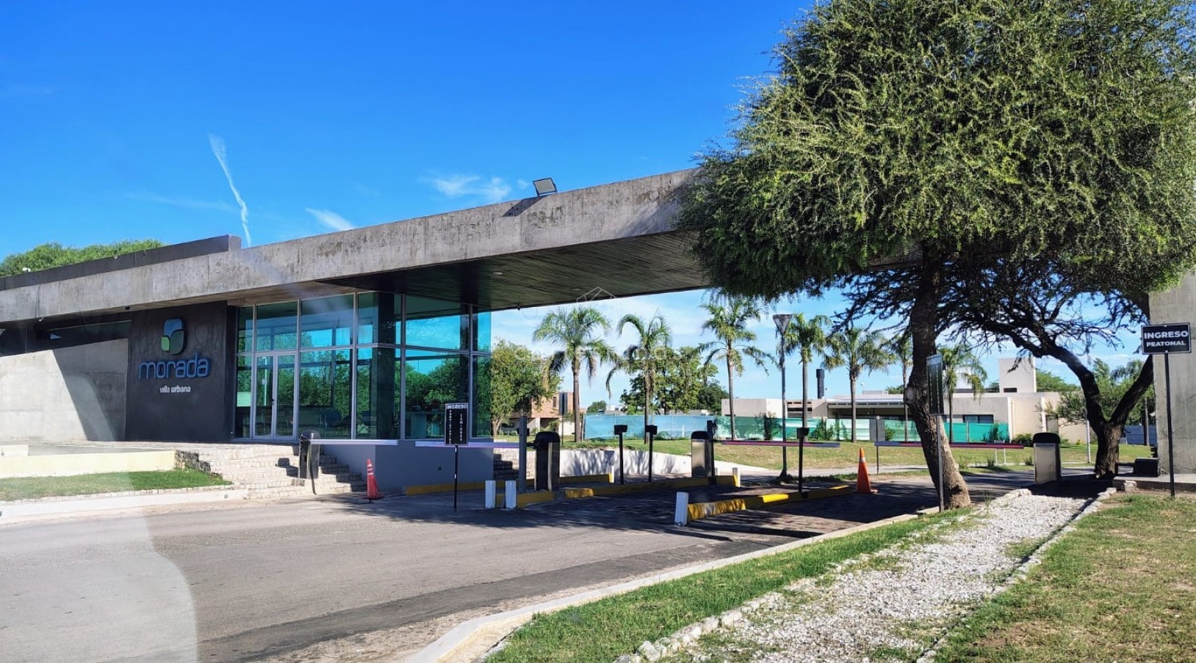 MORADA, VILLA URBANA. CASA DE 2 DORM , 2 BAÑOS, PILETA. APTO CREDITO HIPOTECARIO