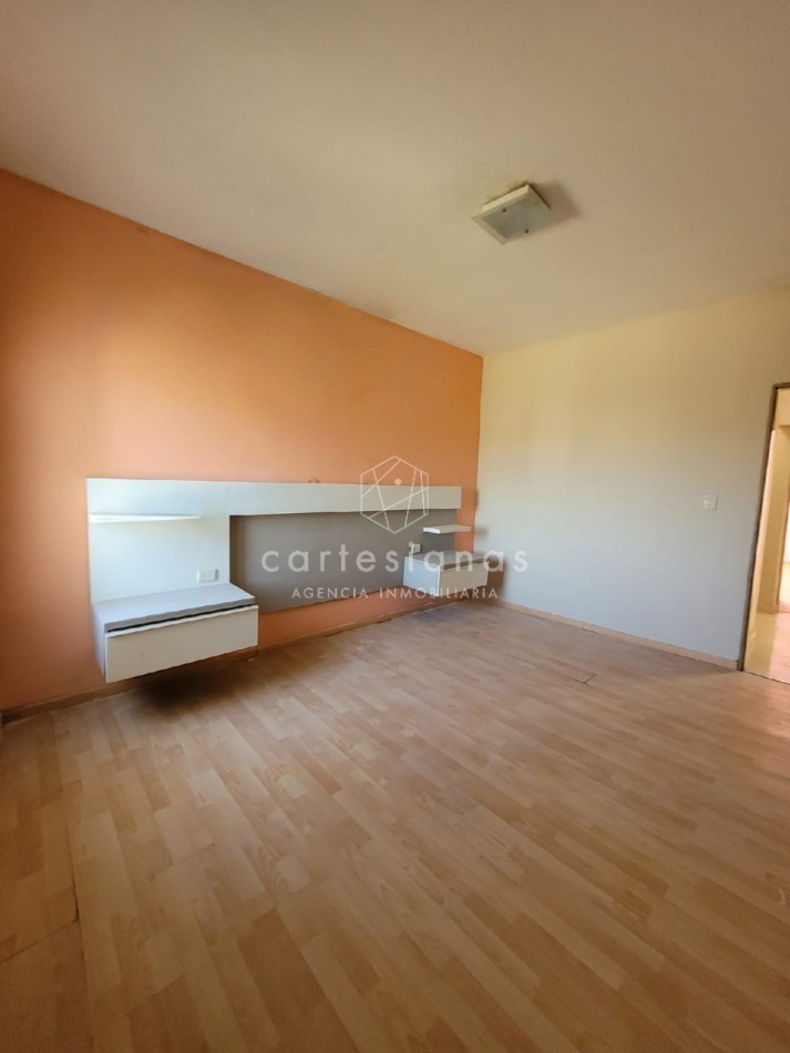 APTO CREDITO. VILLA CATALINA E-53 CASA DE 2 DORM