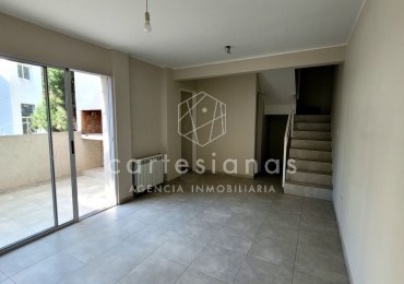 DEPTO ESTILO DUPLEX DE 2 DORM SOBRE CALLE FRANCISCO LAPRIDA | OBSERVATORIO